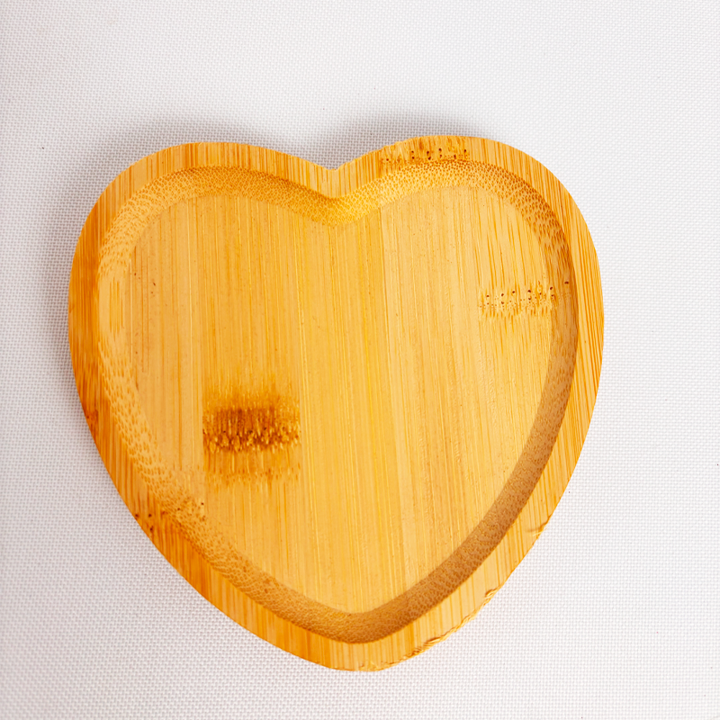 BANDEJA HEART BAMBU