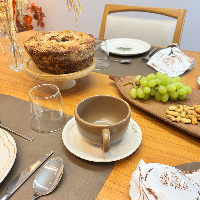 XICARA COM PIRES FOLHAS E TRIGOS