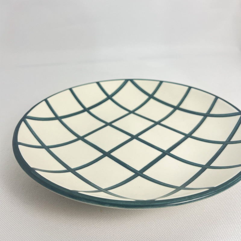 PRATO FUNDO LINHAS E LISTRAS.