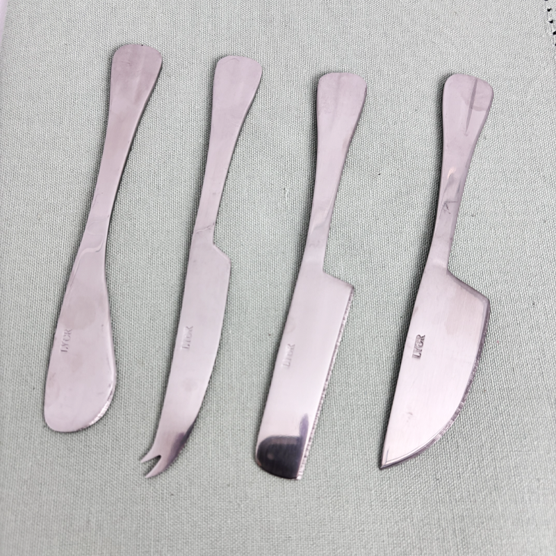 CONJUNTO DE FACAS  PARA QUEIJO
